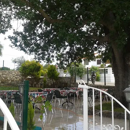 ホテル Kabasakal Çeşme